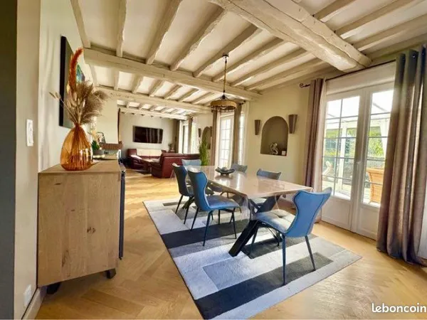 CAEN NORD maison familiale 215 m2 véranda