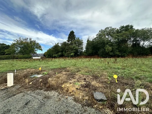 Terrain 992 m²