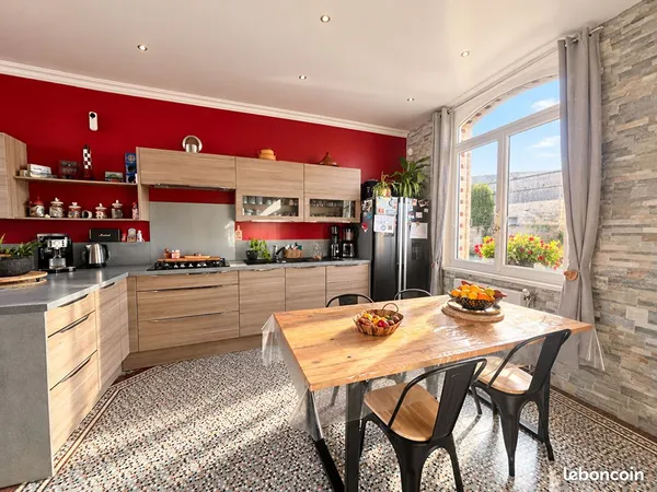 Maison 6 pièces 132 m²
