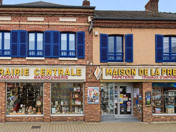 Fonds de commerce 266 m²