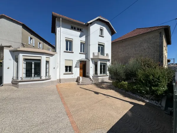 Maison 9 pièces 191 m²