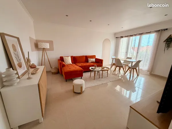 Appartement T3 de 64m² rénové avec grand garage de 18m²