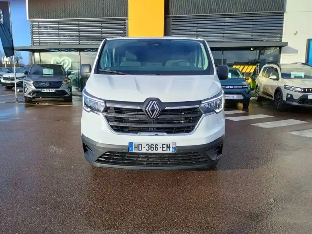 Renault Trafic ca l2h1 3t blue dci 170 auto — photo 16