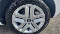Renault Clio 1.0 TCe 90ch Evolution - 25 — photo 11