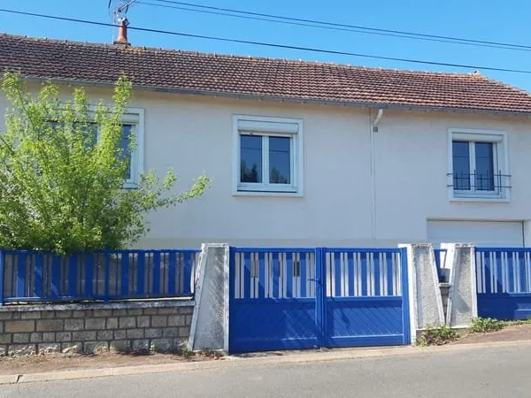 MAISON SUR SOUS-SOL - CHATELLERAULT