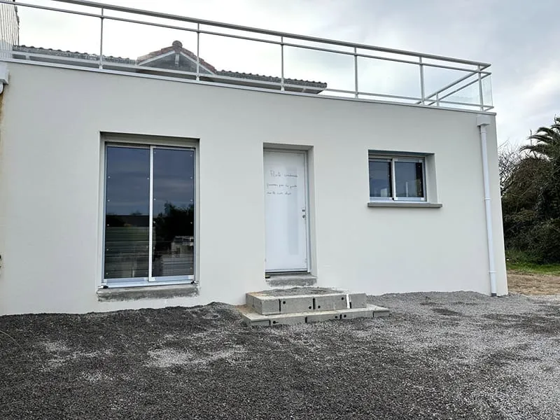 Photo 3