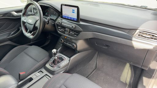 Ford Focus 1.0 EcoBoost 125 - ST Line – 2019 – 96540 km – Essence – Boîte Manuelle — photo 39