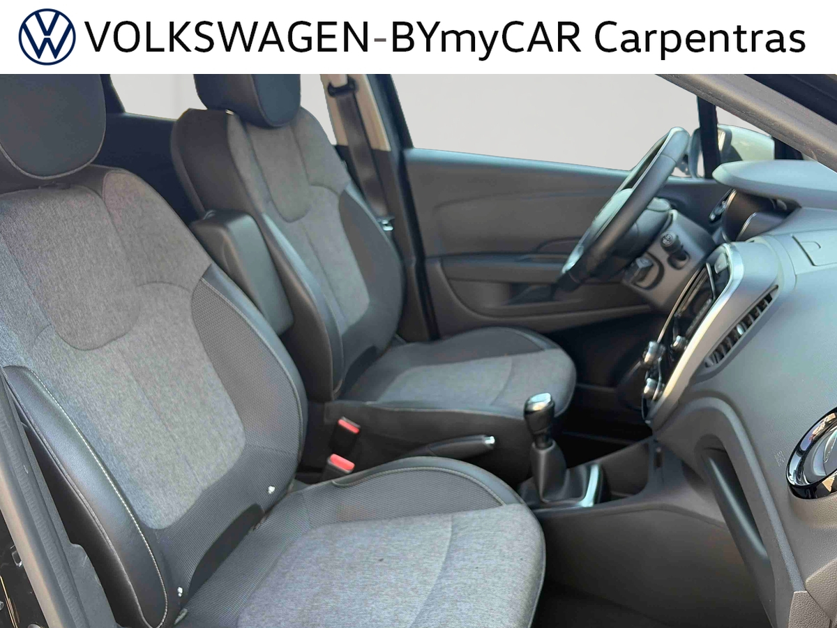 Renault Captur TCe 90 — photo 26