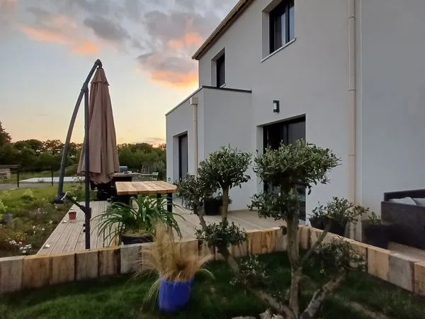 Maison 101 m² à faible consommation - 4 chambres - Louargat