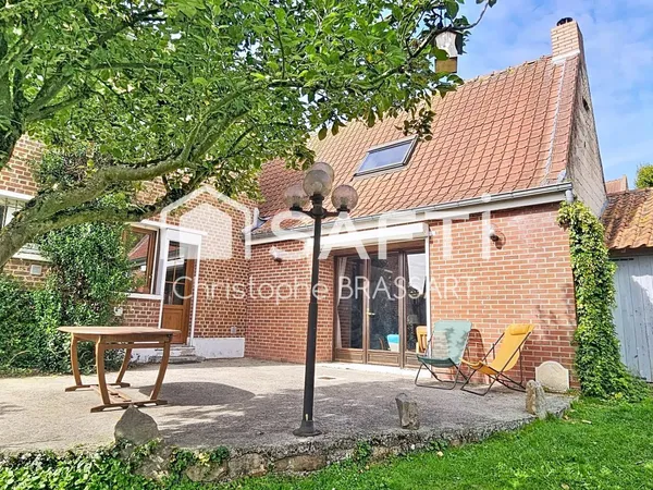 165 m² - 5 chambres - Suite parentale - 2 bureaux - Garage et carport