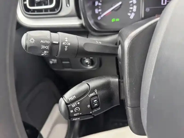 Citroën C3 puretech 110 ch eat6 max — photo 17