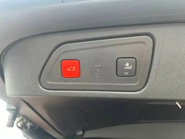 Citroën C5 Aircross bluehdi 130 s&amp;s eat8 — photo 29