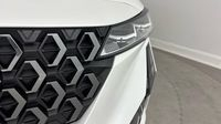Renault Austral 1.2 E-Tech full hybrid 200ch esprit Alpine - 25 — photo 17