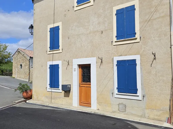 Jolie maison de village T4 lumineuse à Tourreilles