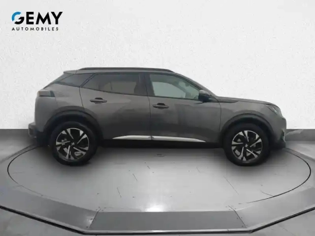 Peugeot 2008 puretech 130 s&amp;s eat8 — photo 4