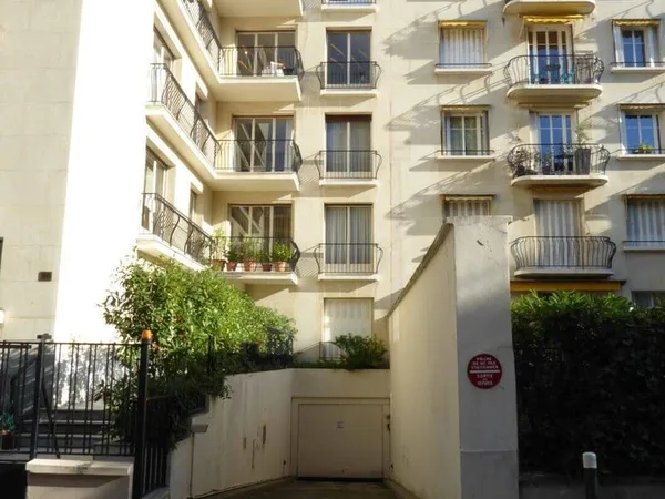 Box de stockage 16 m²