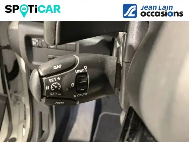 Citroën C5 Aircross puretech 130 s&amp;s eat8 — photo 21