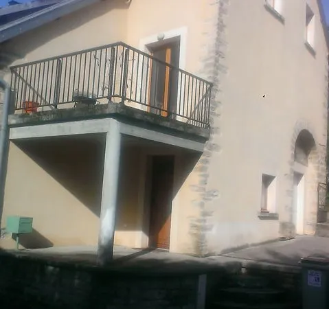 Maison (85m²) en location sur Saint-Lothain