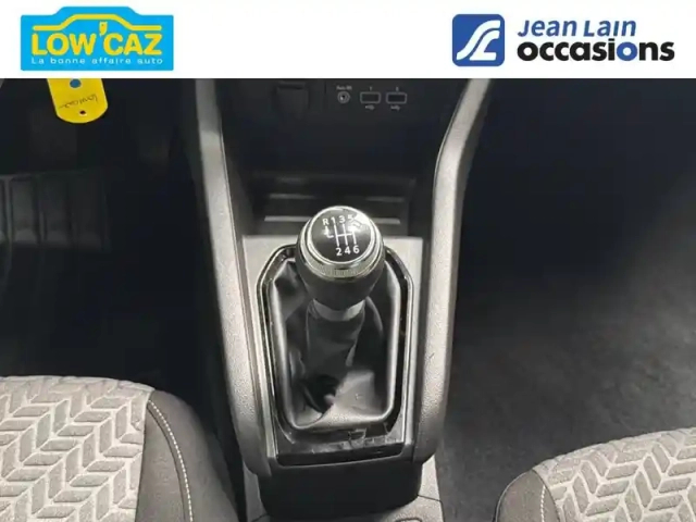 Renault Clio tce 90 — photo 13