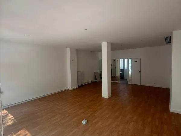 Local commercial 58 m²