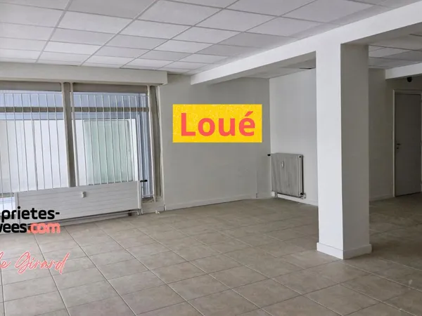 LE COTEAU - LOCAL COMMERCIAL 250 M²