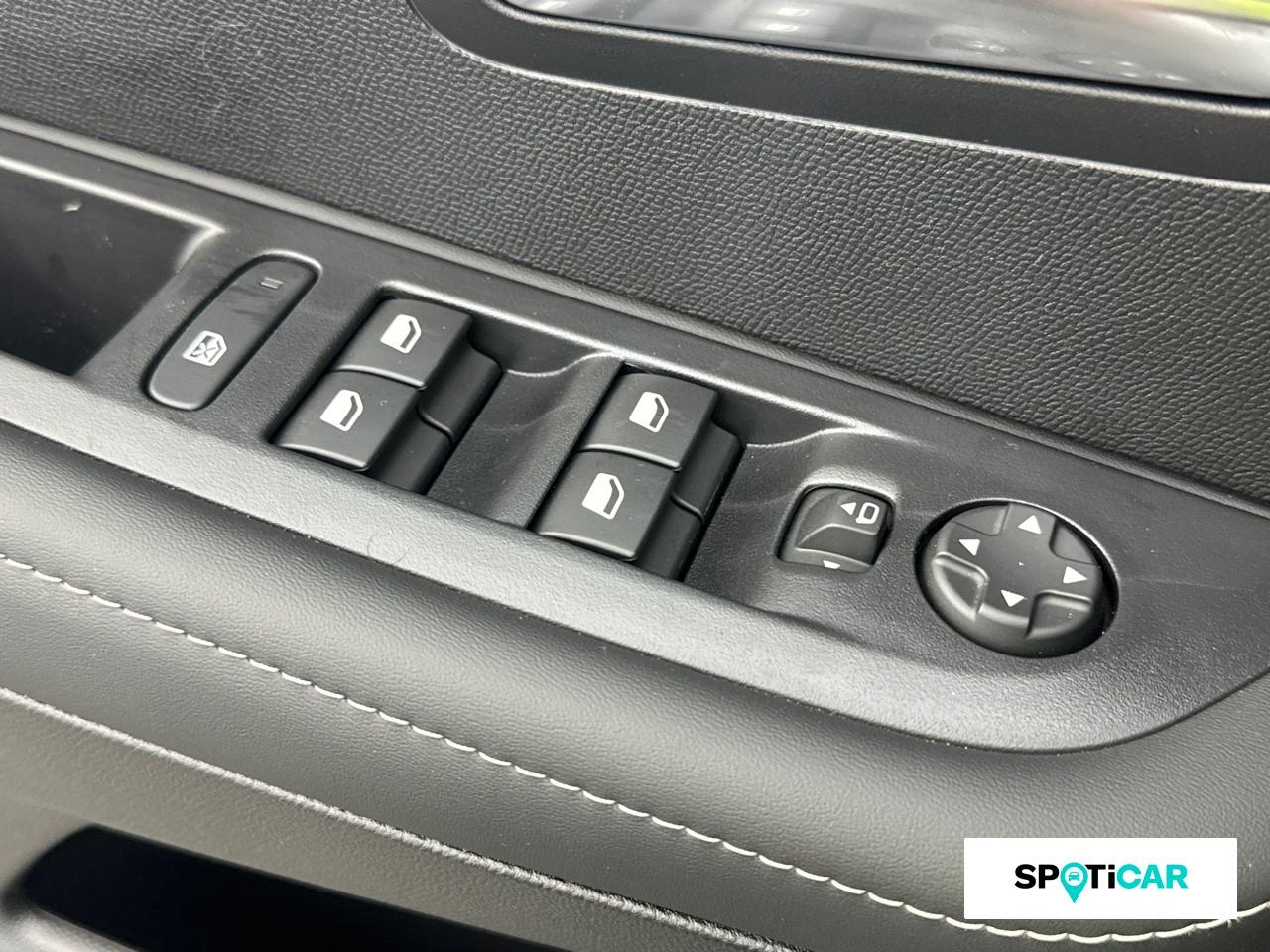 Peugeot 208 1.2 hybrid 110ch allure e-dcs6 — photo 18
