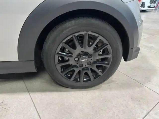 Mini Mini cooper 136ch edition premium plus bva7 — photo 11