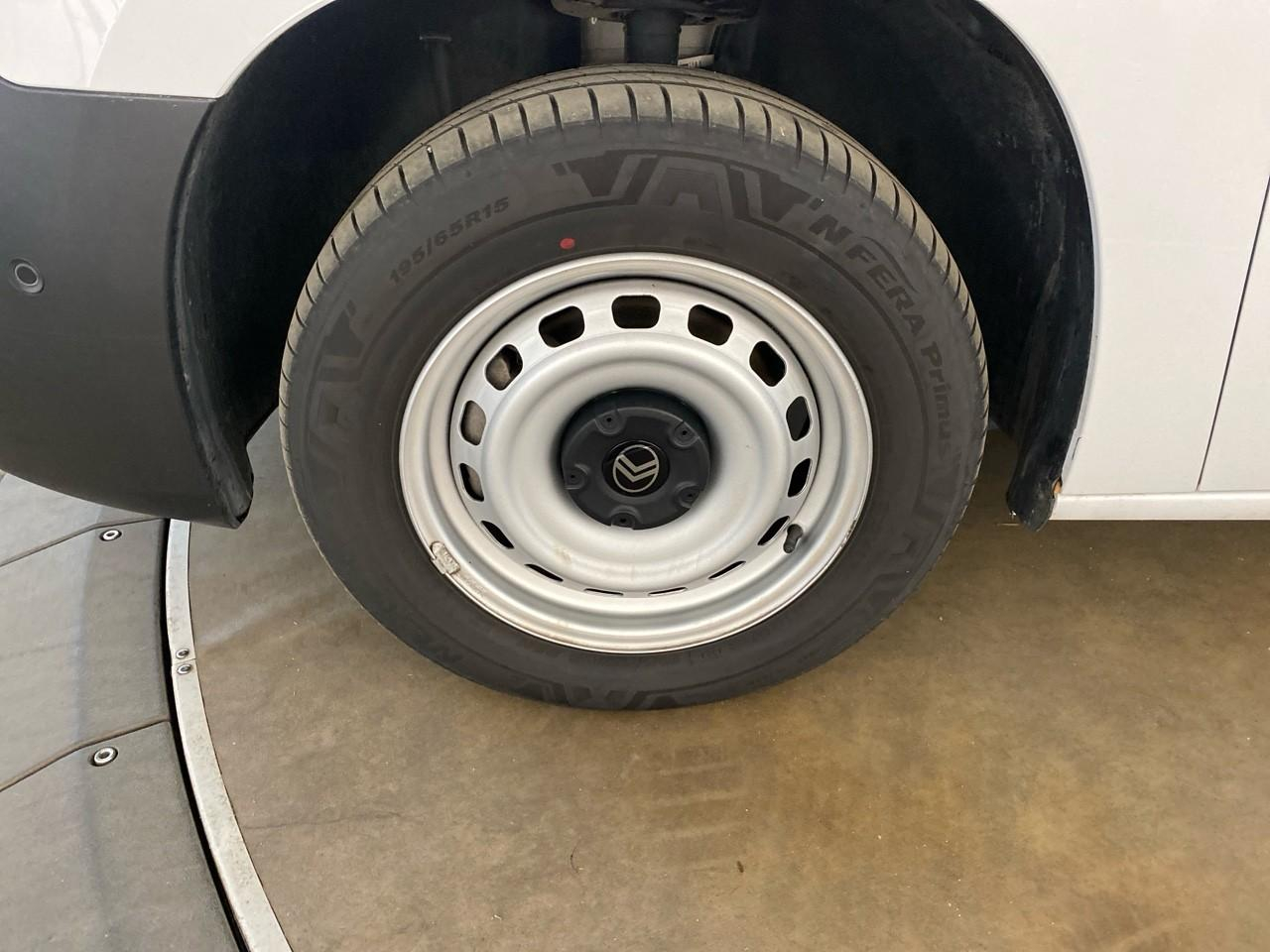Citroën Berlingo van taille m 650kg bluehdi 100 s&s bvm6 — photo 11