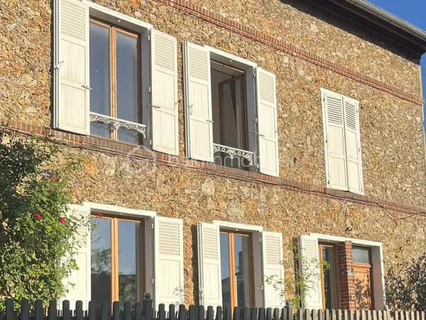 Maison 6 pièces 159 m²