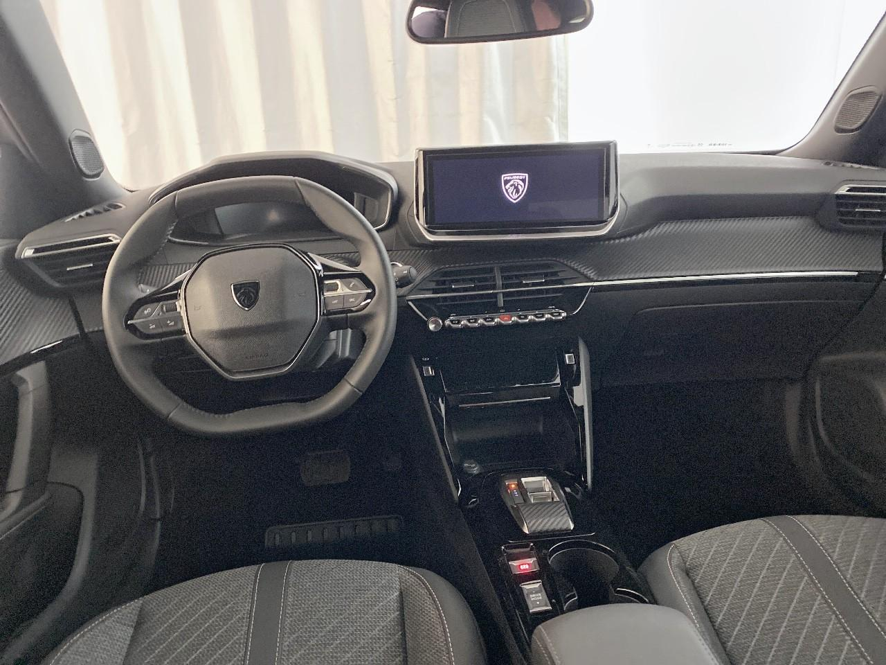 Peugeot 2008 hybrid 145 ch e-dcs6 allure — photo 8