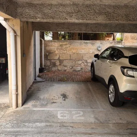 Place de parking saint Nicolas - bergonier