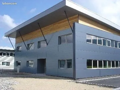 LOCAL BUREAUX 20 m²