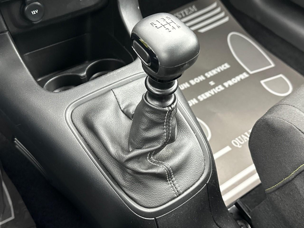 Citroën C3 bluehdi 100 ch bvm6 plus — photo 27