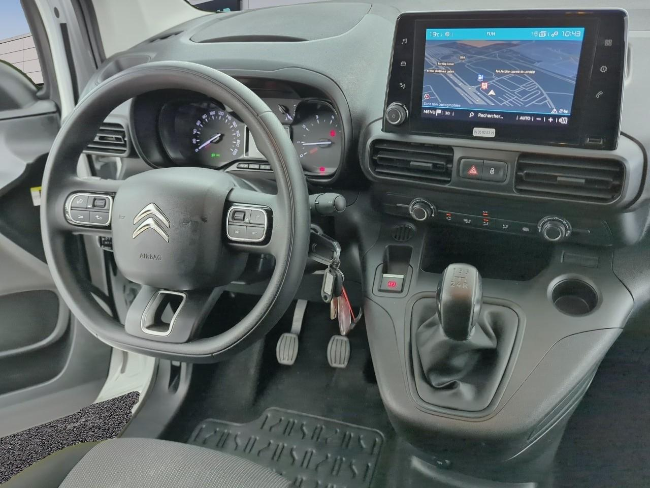 Citroën Berlingo van m 650 bluehdi 100 s&s bvm5 driver — photo 8