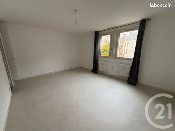 Studio 1 pièce 31 m²