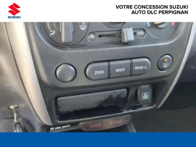 Suzuki Jimny 1.3 vvt 85ch jlx — photo 14