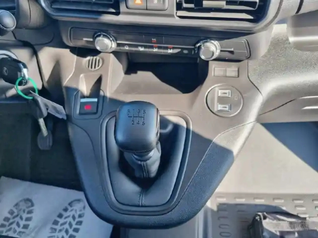 Citroën Berlingo van m 650kg bluehdi 100 s&amp;s bvm6 — photo 34