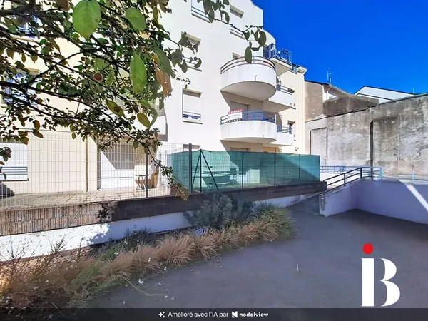 Au calme et lumineux Emplacement recherché Rue Chaptal