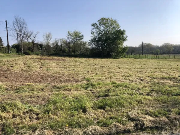 TERRAIN CONSTRUCTIBLE