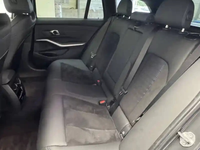 Bmw Serie 3 touring 330e 292 ch bva8 — photo 40