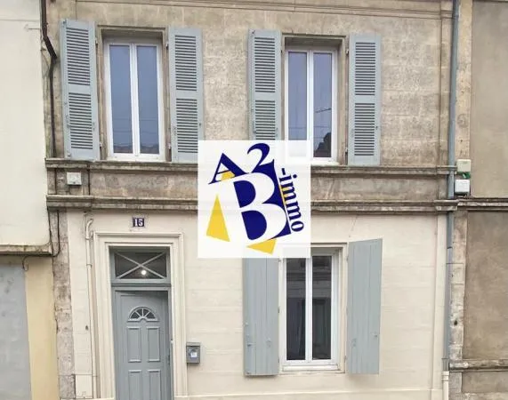 MAISON DE VILLE 160 m2 habitable avec jardin et garage