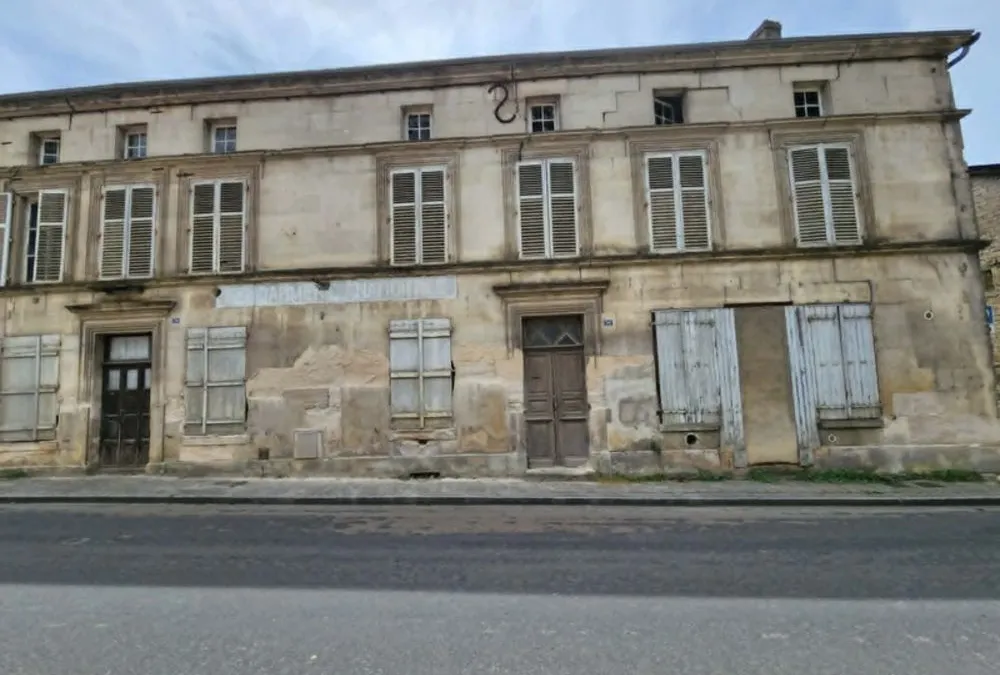 Photo 8
