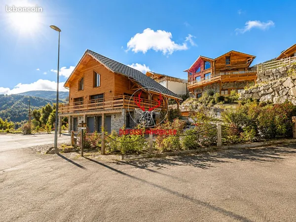 Chalet 9 pièces 218 m²