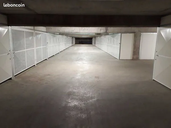 Parking sécurisé à la Nouvelle Madeleine