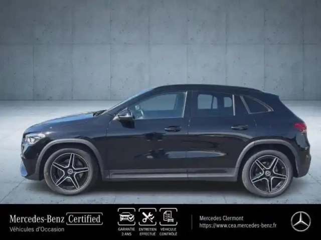 Mercedes Gla 200 d 150ch amg line 8g-dct — photo 17