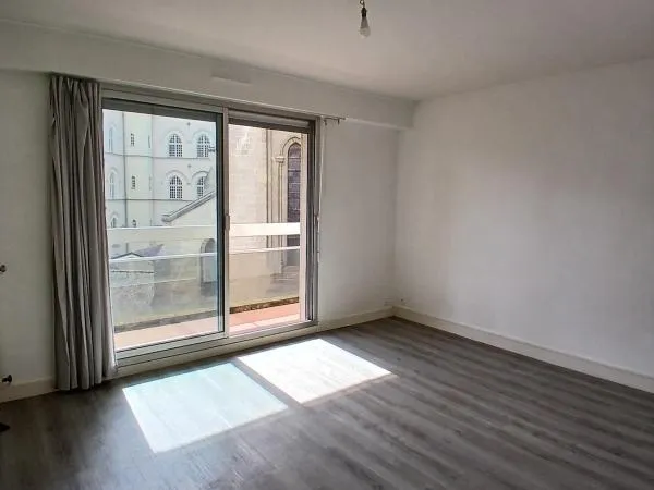 Appartement T1 de 25,04m² - Quartier Guist'Hau - JT2009
