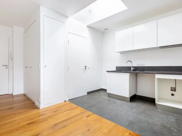 Paris 8e - Triangle d'Or - Studio à vendre - 19m²