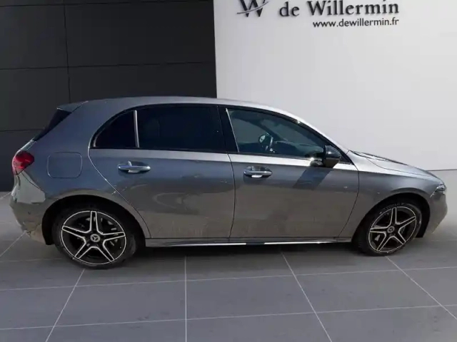Mercedes Classe A 250 e amg line — photo 25