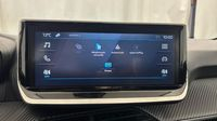 Peugeot 208 1.2 Hybrid 110ch Style e-DCS6 — photo 18