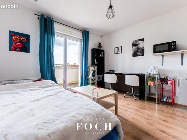 Studio 1 pièce 19 m²